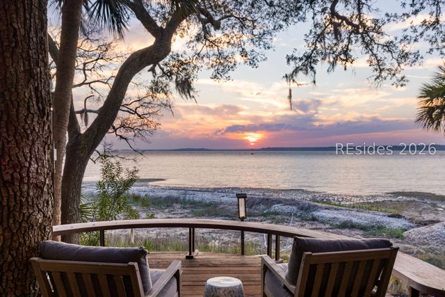 100 Brams Point Road, Hilton Head Island, SC 29926