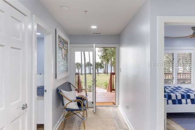 100 Brams Point Road, Hilton Head Island, SC 29926