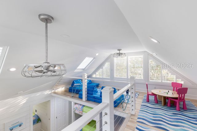 100 Brams Point Road, Hilton Head Island, SC 29926