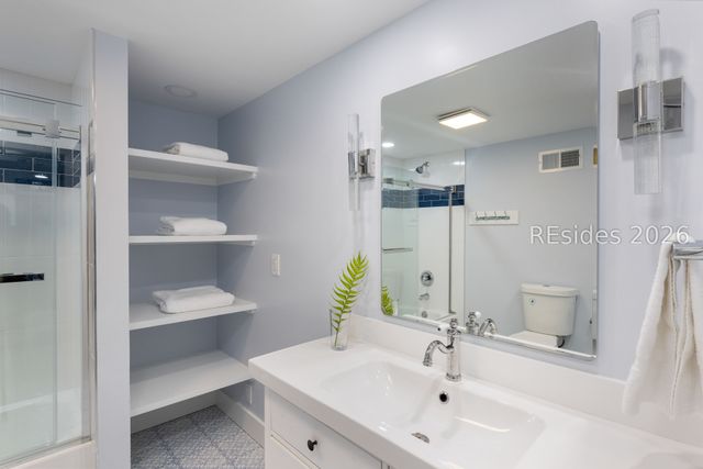 100 Brams Point Road, Hilton Head Island, SC 29926