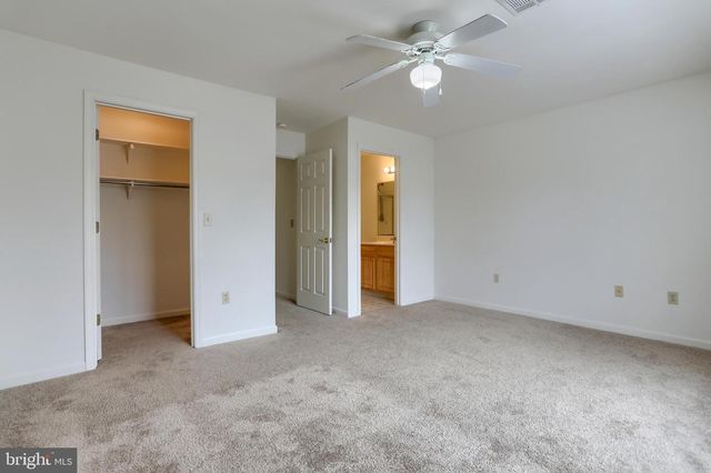 211 SPARROW RD, Hummelstown, PA 17036