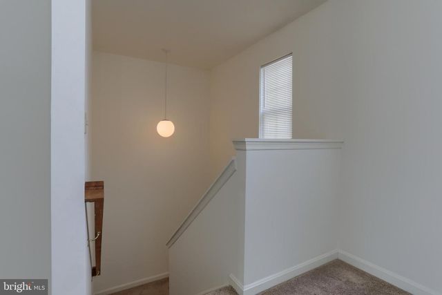 211 SPARROW RD, Hummelstown, PA 17036