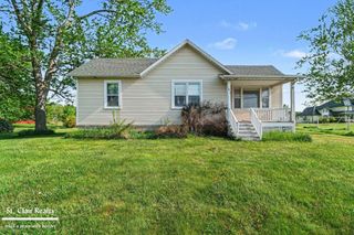 6556 Fred W. Moore Highway, Saint Clair, MI 48079