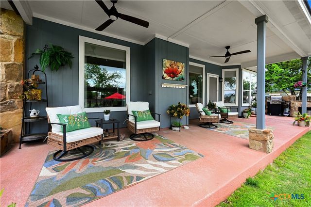 112 Hobby Horse, Liberty Hill, TX 78642