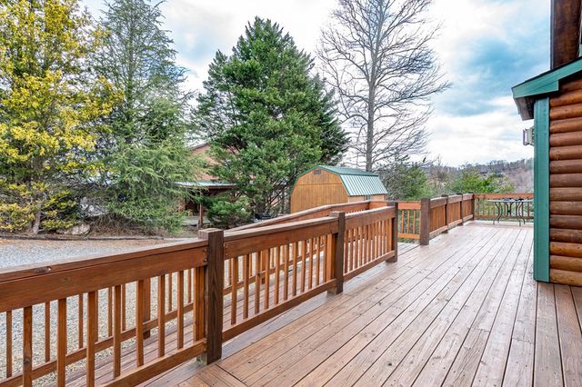 210 Pin Oak Ridge, Murphy, NC 28906