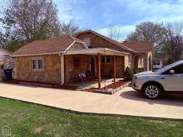 610 W 3rd Street, Rector, AR 72461