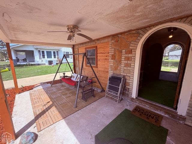 610 W 3rd Street, Rector, AR 72461