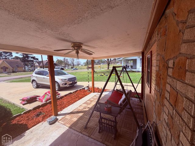 610 W 3rd Street, Rector, AR 72461