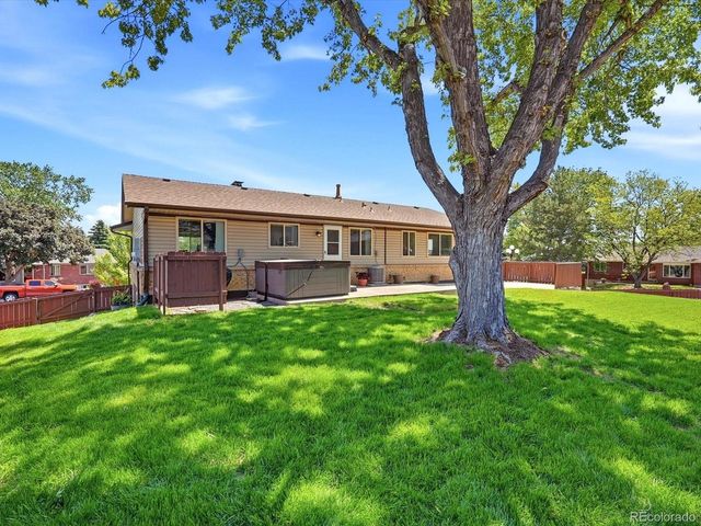 1947 S Xenon St, Lakewood, CO 80228