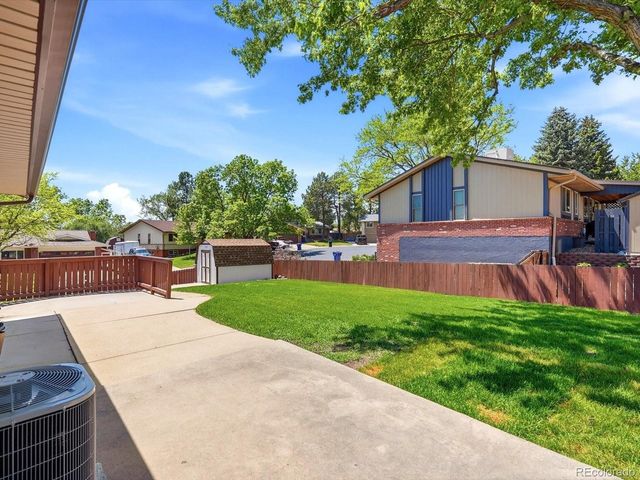 1947 S Xenon St, Lakewood, CO 80228
