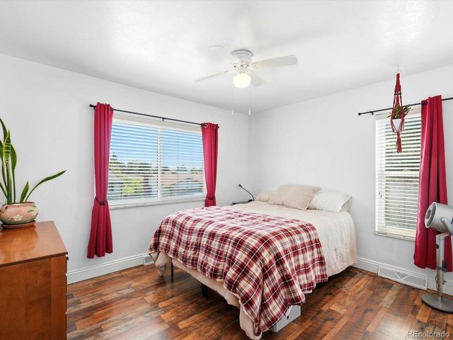 1947 S Xenon St, Lakewood, CO 80228