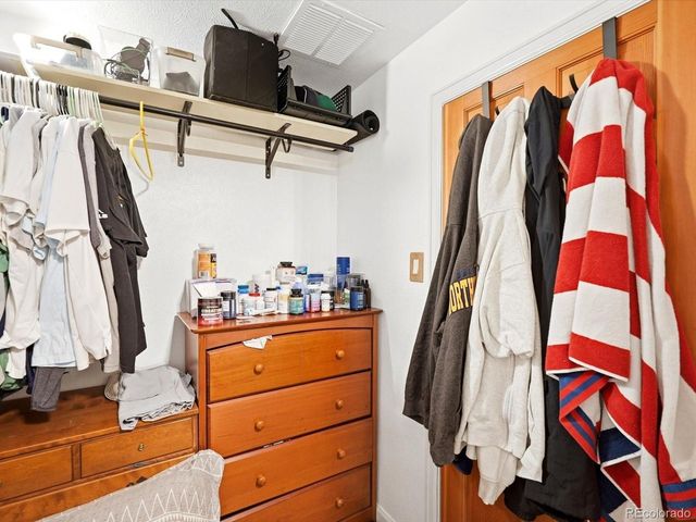 1947 S Xenon St, Lakewood, CO 80228