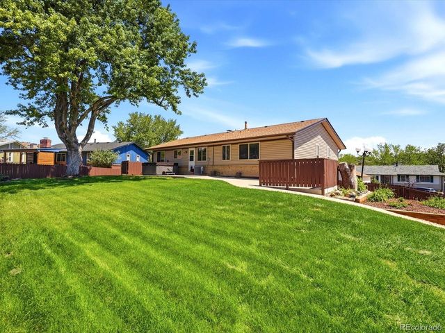 1947 S Xenon St, Lakewood, CO 80228