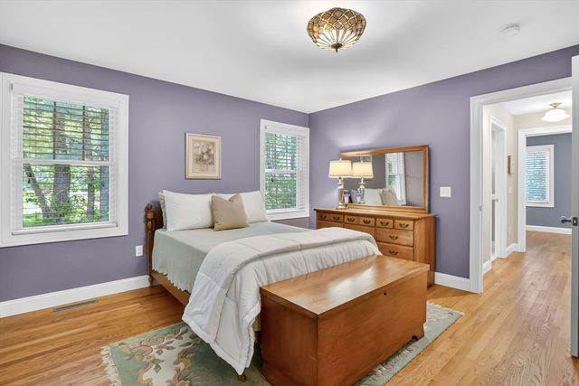 16 Fernwood Drive, East Longmeadow, MA 01028