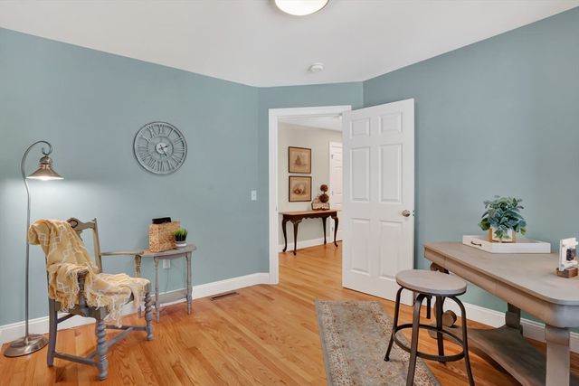 16 Fernwood Drive, East Longmeadow, MA 01028