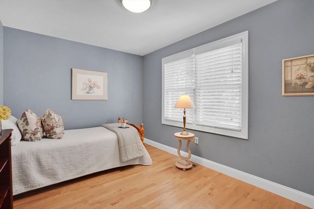 16 Fernwood Drive, East Longmeadow, MA 01028