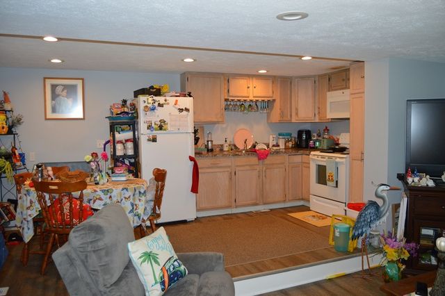 402 MAIN Street, Saegertown, PA 16433