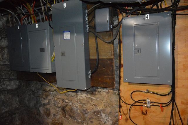 402 MAIN Street, Saegertown, PA 16433