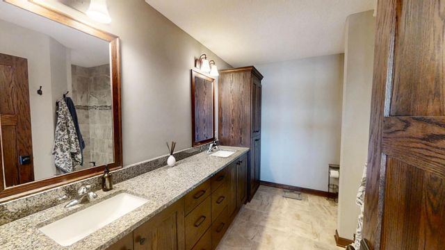 15315 Elm Court, Faribault, MN 55021