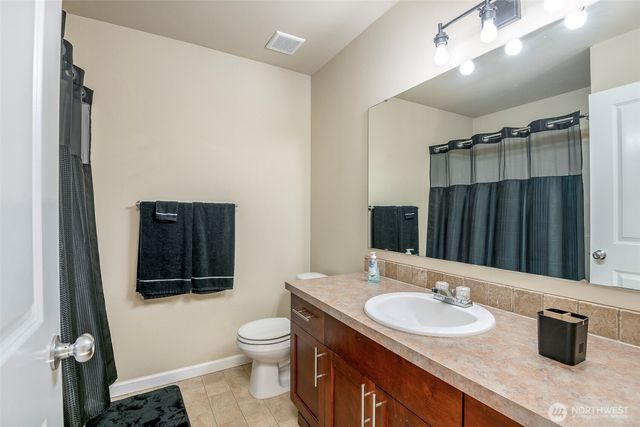 14471 100th Avenue SE, Yelm, WA 98597