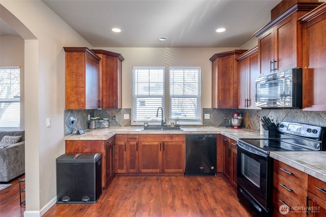 14471 100th Avenue SE, Yelm, WA 98597