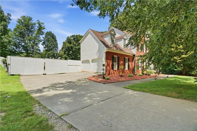 9291 Carillon Court, Jonesboro, GA 30236