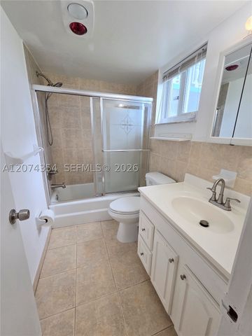 981 Hillcrest Ct 115, Hollywood, FL 33021