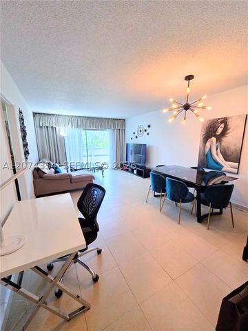 981 Hillcrest Ct 115, Hollywood, FL 33021