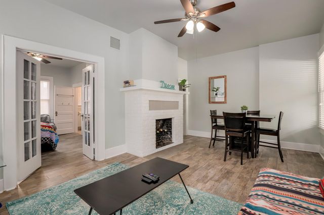 1209 W 8th ST, Austin, TX 78703