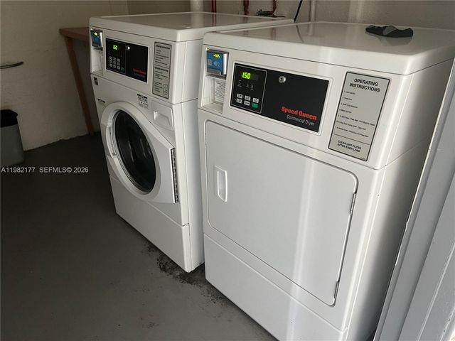 8595 Sunrise Lakes Blvd 207, Sunrise, FL 33322