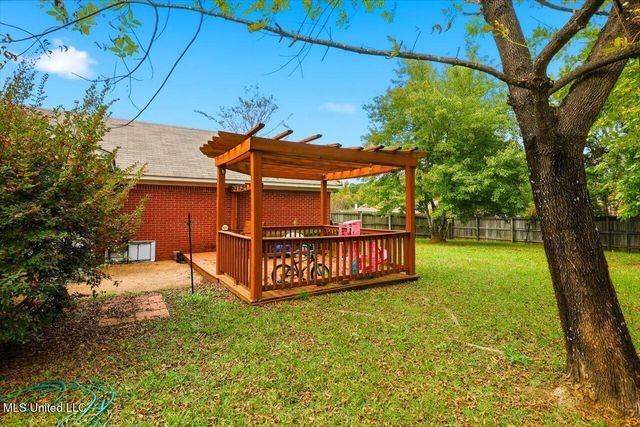 2046 S Cobblestone Cove, Brandon, MS 39042