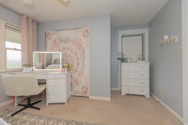 2910 Koressel Road, Evansville, IN 47720