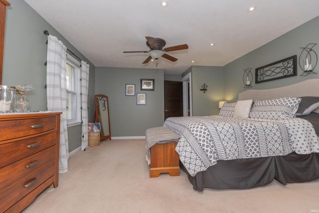 2910 Koressel Road, Evansville, IN 47720