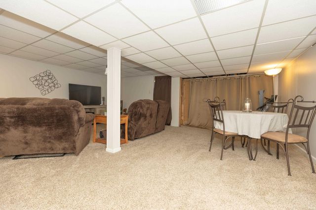 2910 Koressel Road, Evansville, IN 47720