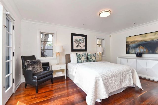 438 Sea Lane, La Jolla, CA 92037