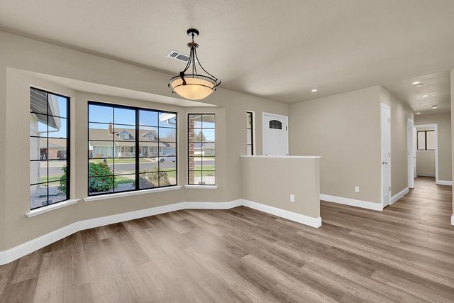 207 Country Club Dr, Colusa, CA 95932