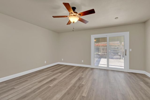 207 Country Club Dr, Colusa, CA 95932