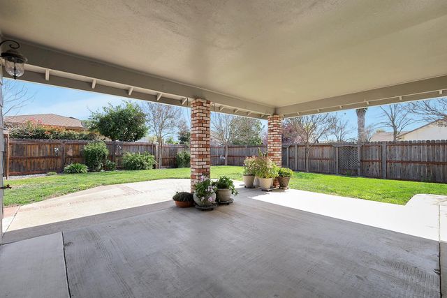 207 Country Club Dr, Colusa, CA 95932