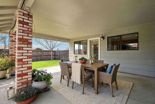 207 Country Club Dr, Colusa, CA 95932