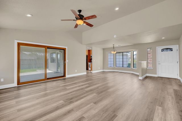 207 Country Club Dr, Colusa, CA 95932