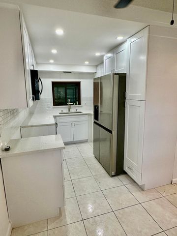 23099 BARWOOD Lane N 109, Boca Raton, FL 33428