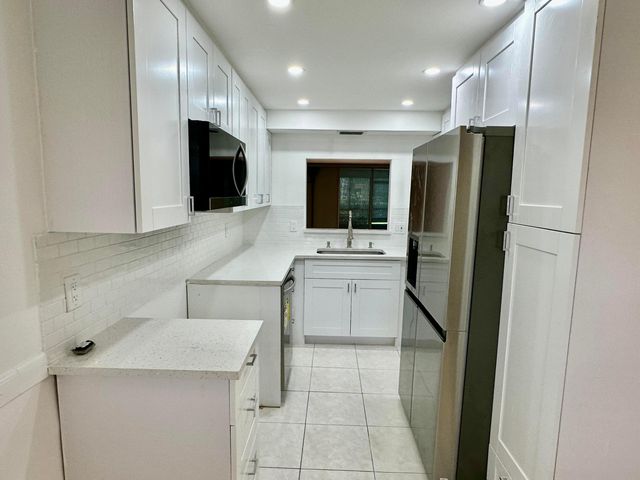 23099 BARWOOD Lane N 109, Boca Raton, FL 33428