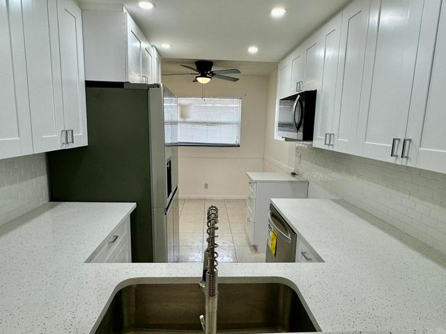 23099 BARWOOD Lane N 109, Boca Raton, FL 33428