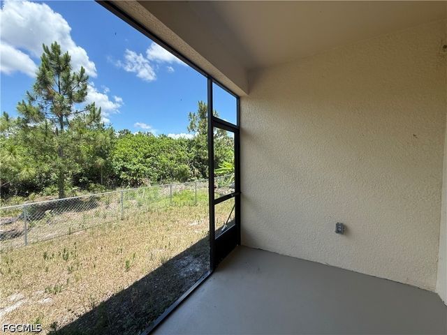 714 W 12th ST, Lehigh Acres, FL 33972