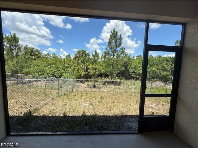 714 W 12th ST, Lehigh Acres, FL 33972
