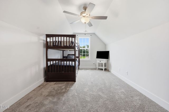 1612 Lizzie Lou Court, Hope Mills, NC 28348