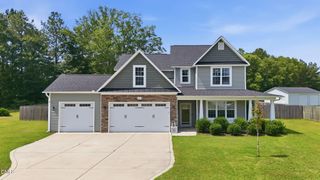1612 Lizzie Lou Court, Hope Mills, NC 28348