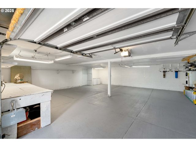 53461 SAFE Rd, Bandon, OR 97411