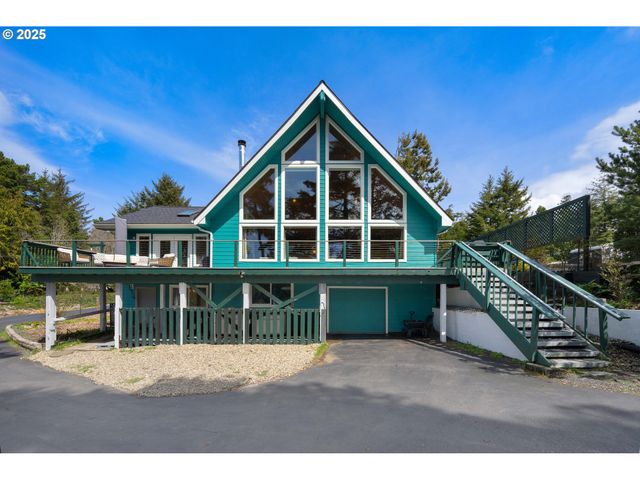 53461 SAFE Rd, Bandon, OR 97411