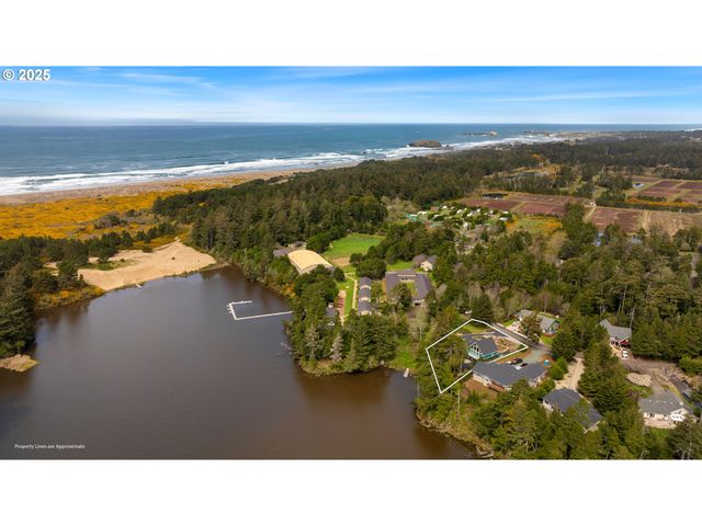 53461 SAFE Rd, Bandon, OR 97411